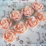 6 Resin Roses Cabochons Flo..