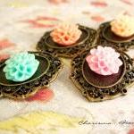 4 Antique Bronze Base Setti..