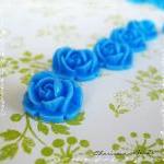 12 Resin Roses Cabochons Fl..