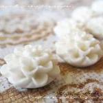 6 Resin Chrysanthemum Flowe..