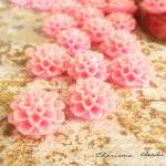 12 Resin Chrysanthemum Flow..