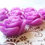 6 Resin Roses Cabochons Flo..