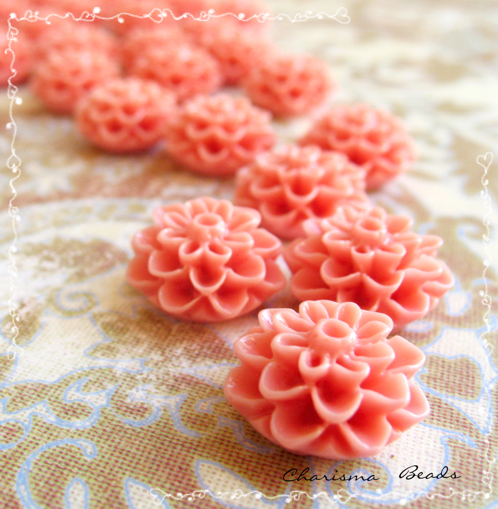 6 Resin Chrysanthemum Flower Cabochons Accessory 15x8mm