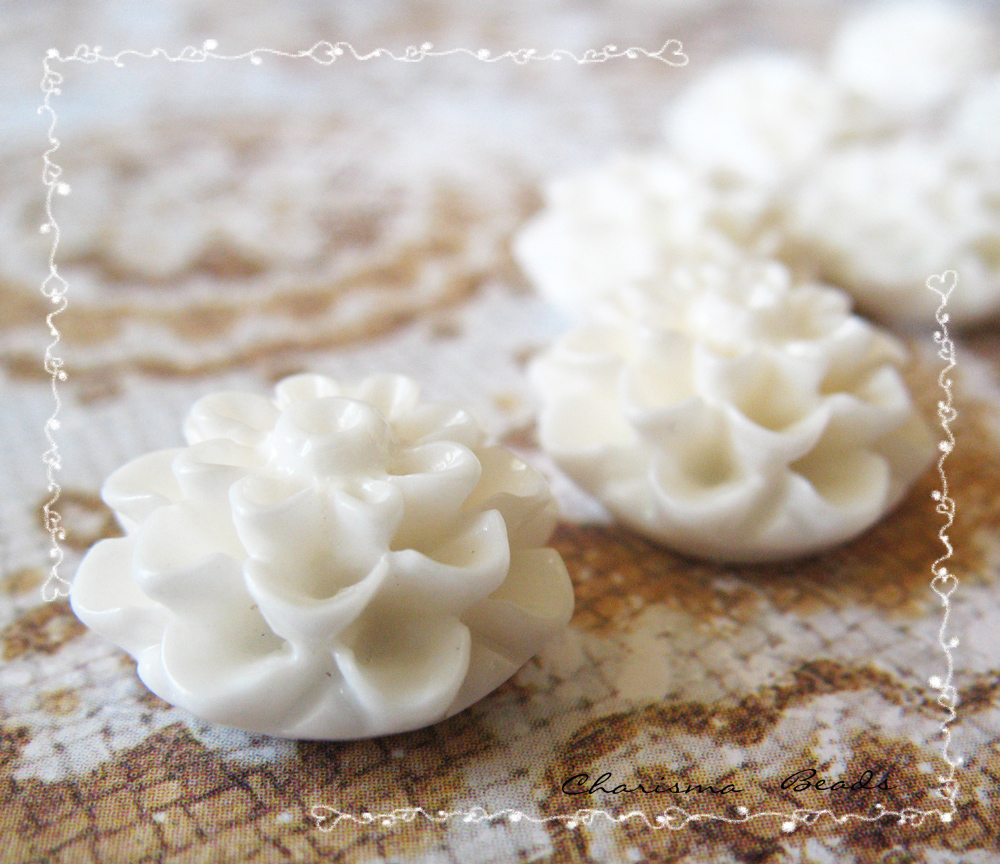 6 Resin Chrysanthemum Flower Cabochons Accessory 15x8mm