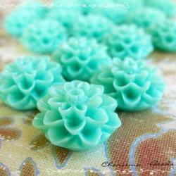 6 Resin Chrysanthemum Flower Cabochons Accessory 15x8mm