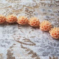 12 Resin Chrysanthemum Flower Cabochons Accessory 15x8mm