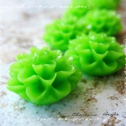 6 Resin Chrysanthemum Flower Cabochons Accessory 15x8mm