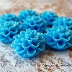 12 Resin Chrysanthemum Flower Cabochons Accessory 15x8mm